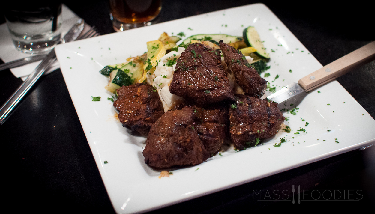 Steak Tips and Mashed Potato