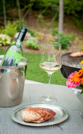 Wicked Wines' Pinot Grigio is a great compliment to Open Meadow Farm's chicken breast season with Alica's Homemade.